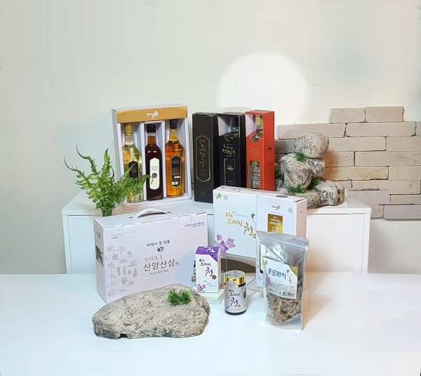 농업법인(주)산초당,산야초산양산삼액 1box 30봉(산양산삼천연발효청증정)